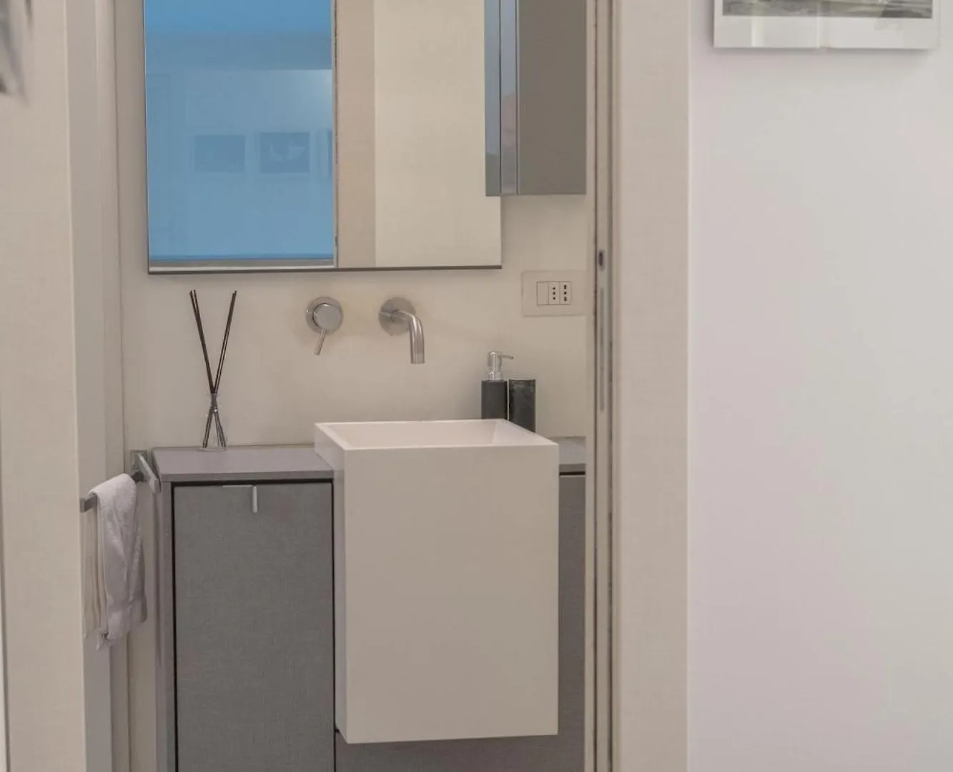 Marla Brera Apartment ميلان